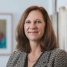 Sherry M. Smith, 64, Respected Former CFO of Supervalu and Longtime Deere & Company Board Member, Dies in Eden Prairie: Financial Strategist, Corporate Governance Leader, and Trailblazing Executive Leaves Enduring Legacy Across Grocery, Real Estate, and Investment Sectors”