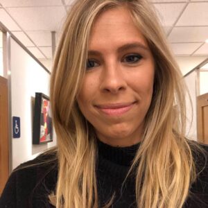 Ashley McKay-Holman: Beloved Illinois Wife and Mother Passes Away in Her Sleep