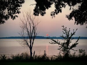 Smithville Lake Drowning: Kansas City Man, 23, Found Dead After Submerging While Swimming